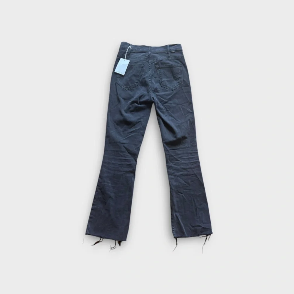Mother High Waisted Rascal Ankle Fray in Chalk It Up